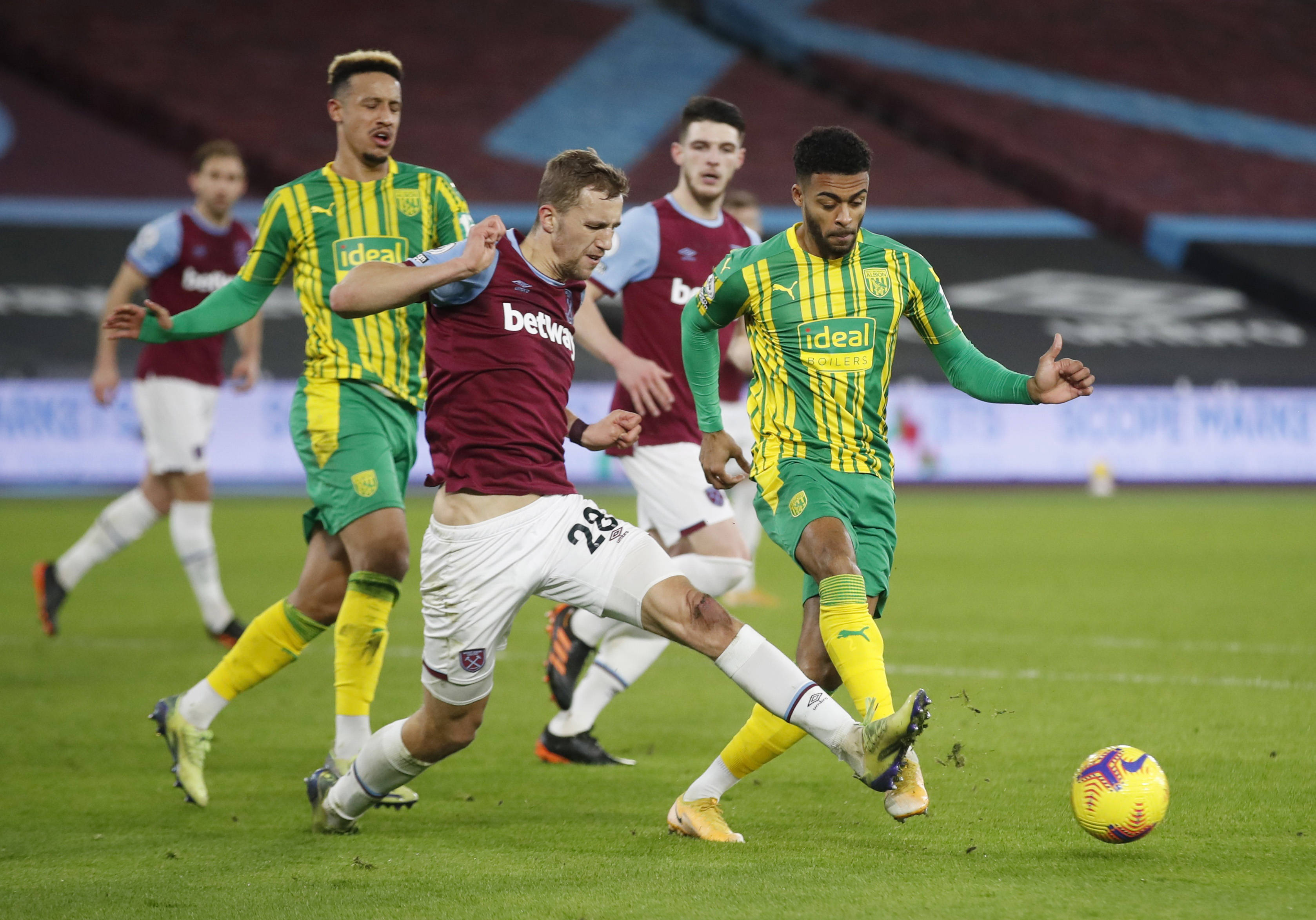 邱的猛烈攻 邱的猛烈攻